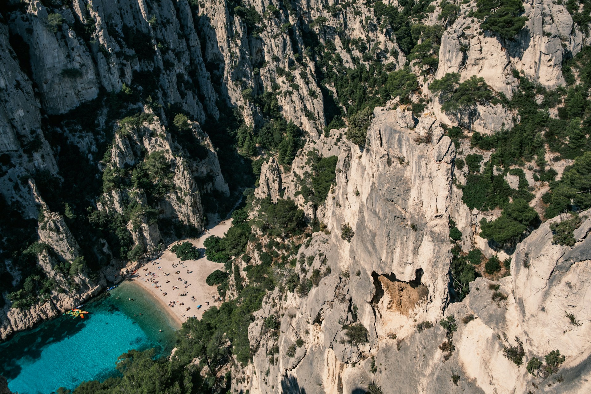 photo de la plage du bestouan à cassis