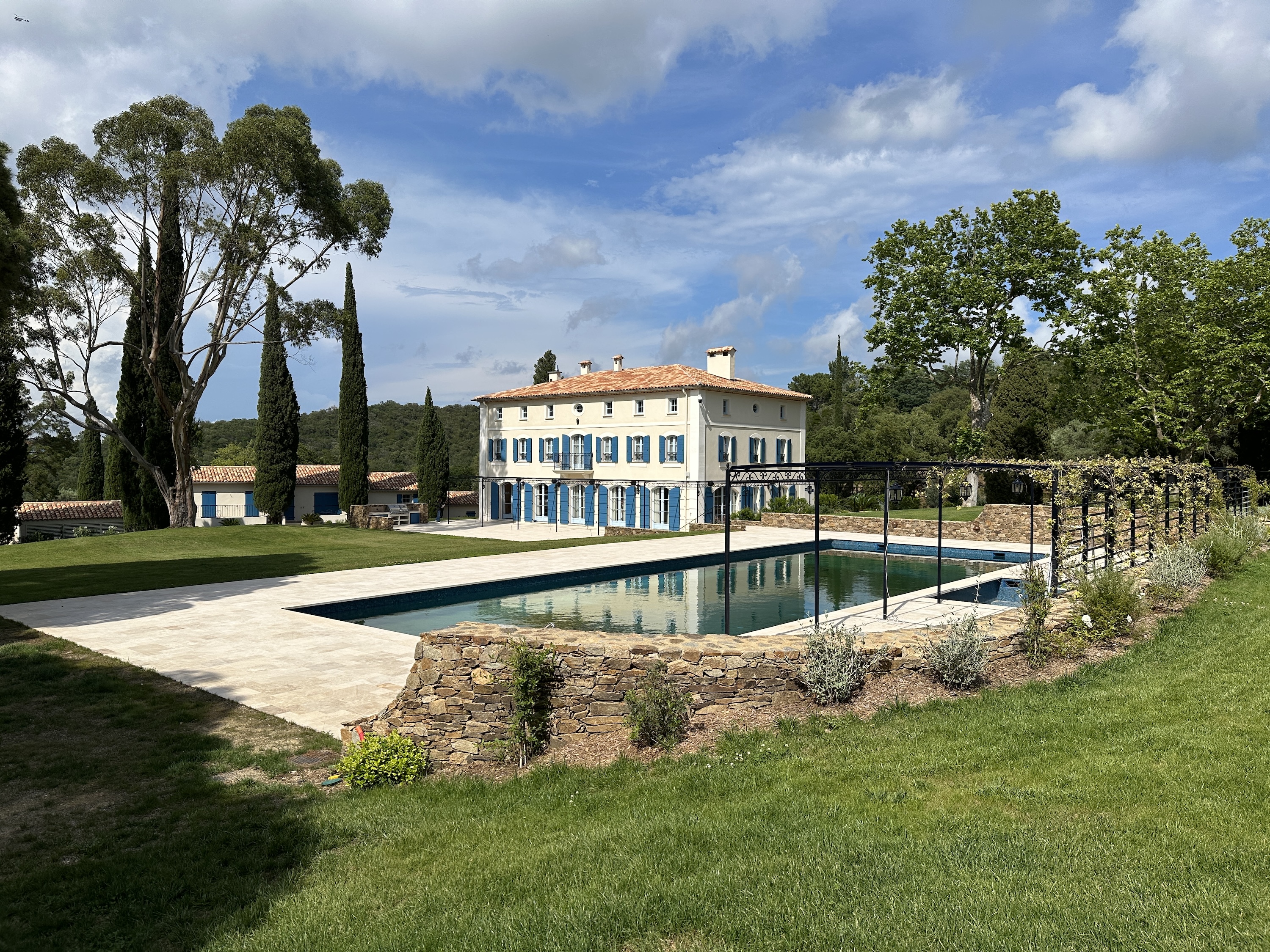 auge en pierre pour fontaines