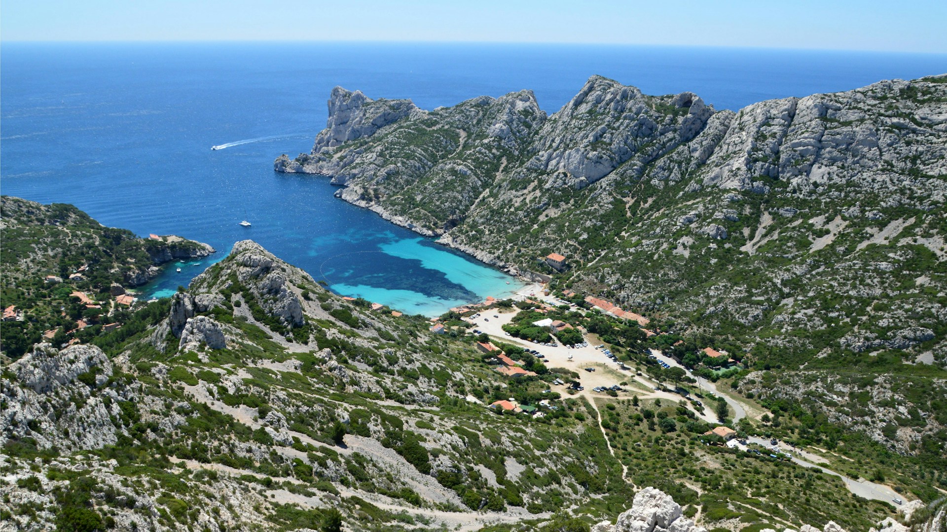 plage naturiste tolérée à sormiou (Marseille) 