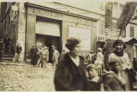 theatre de lenche dans le quartier du panier