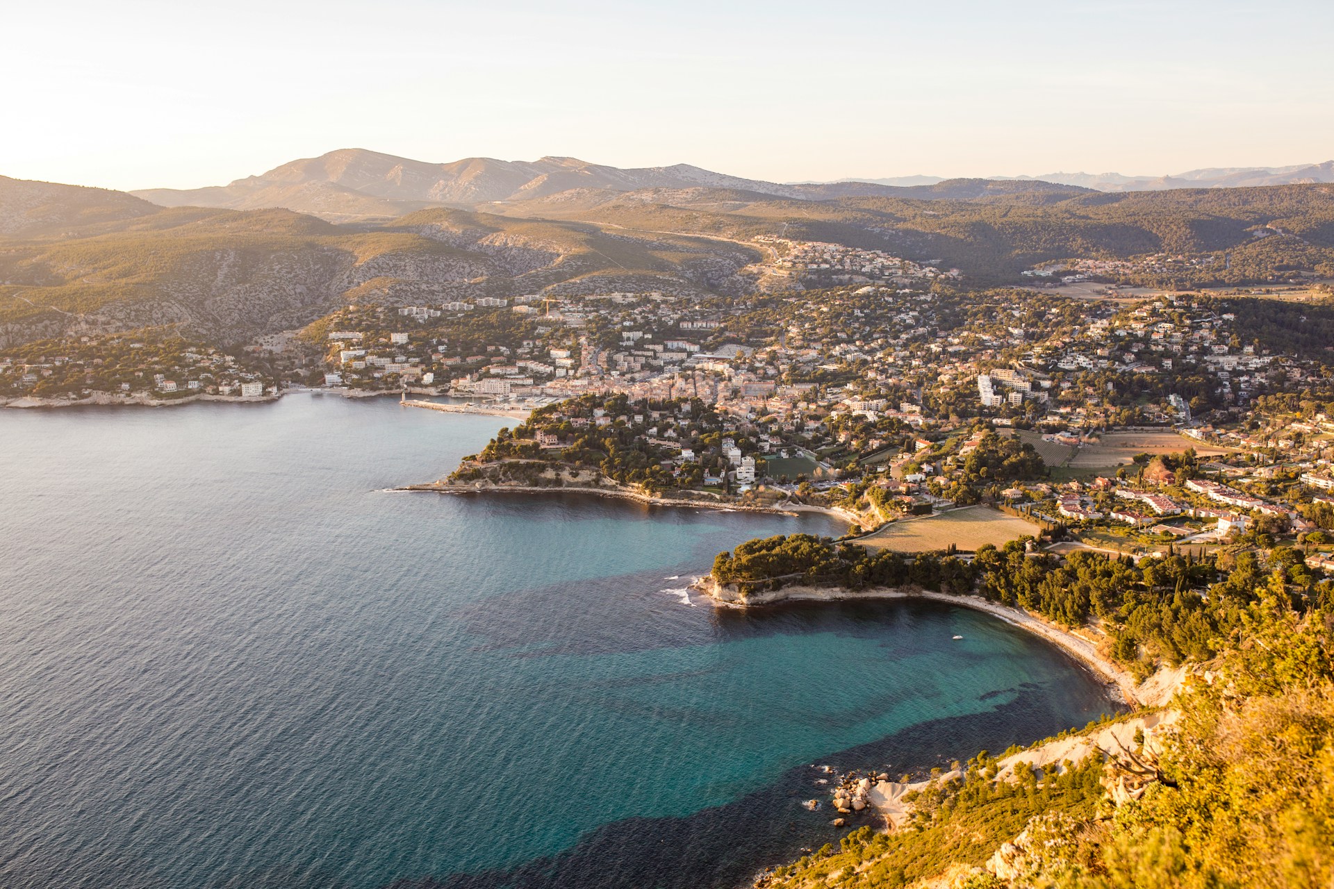 plage naturiste proche marseille à cassis 