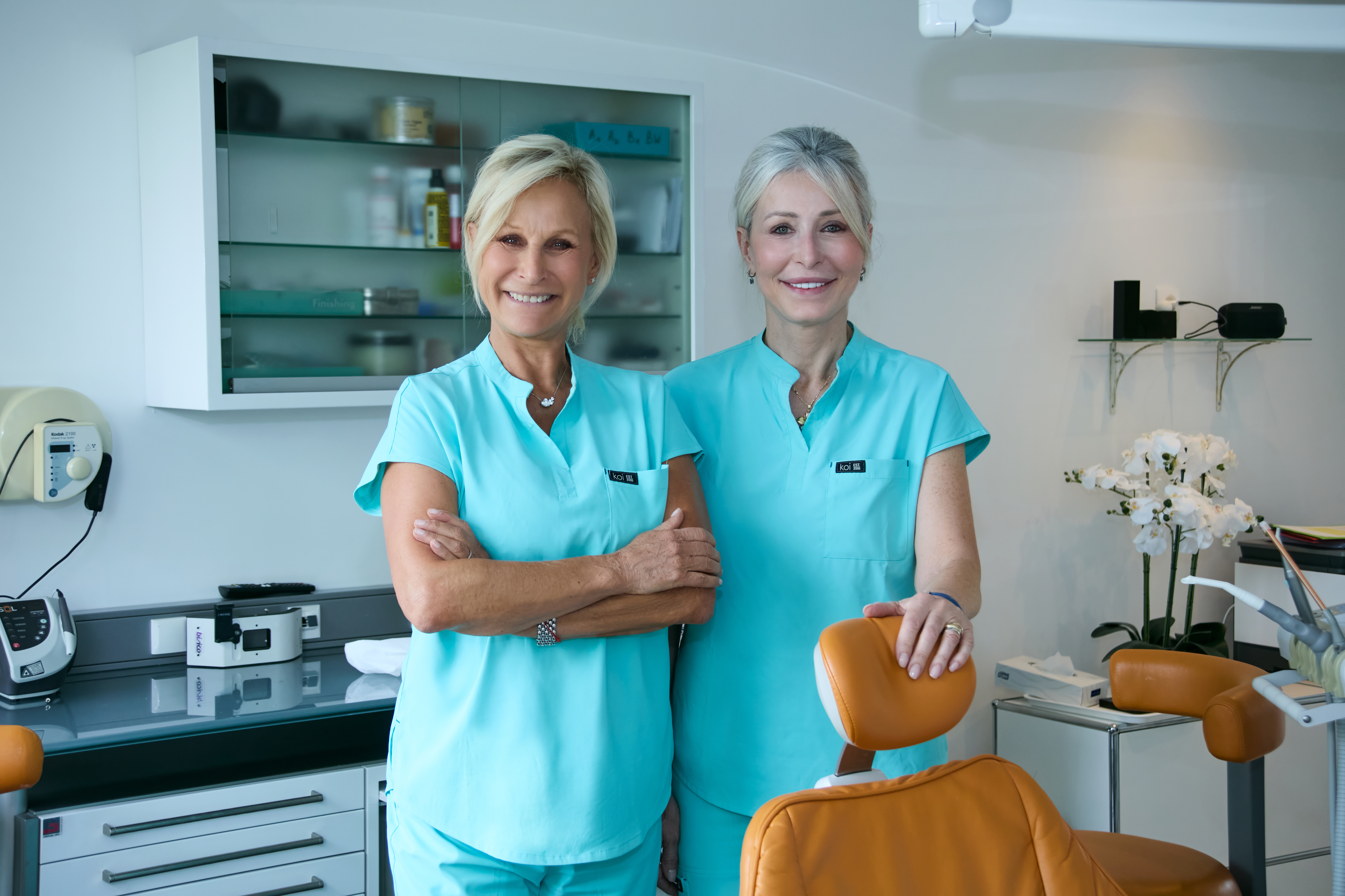 Docteur Martine Zisserman – Spécialiste des facettes pelliculaires à Paris