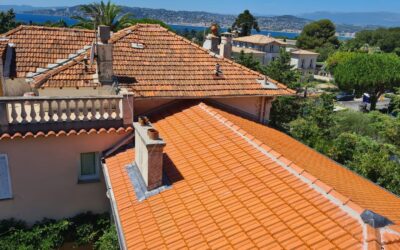France Toiture Service — Couvreur dans les Alpes-Maritimes : rénovation toiture, gouttières, traitement charpente et désamiantage